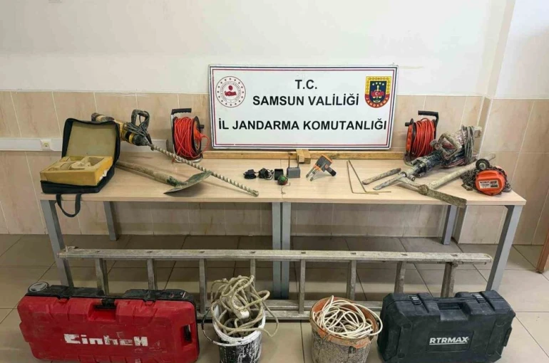 Samsun’da kaçak kazı yapan 6 kişi yakalandı