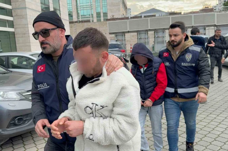 Samsun’da kız çocuğu attığı mesajla kurtarıldı: 4 gözaltı