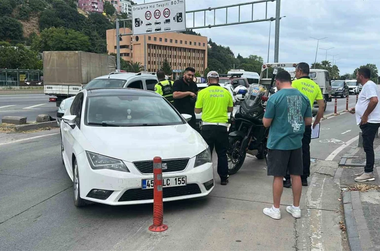 Samsun’da maddi hasarlı trafik kazası