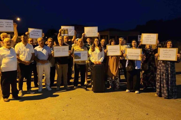 Samsun’da mahalle sakinlerinden dron ile ilaçlama tepkisi