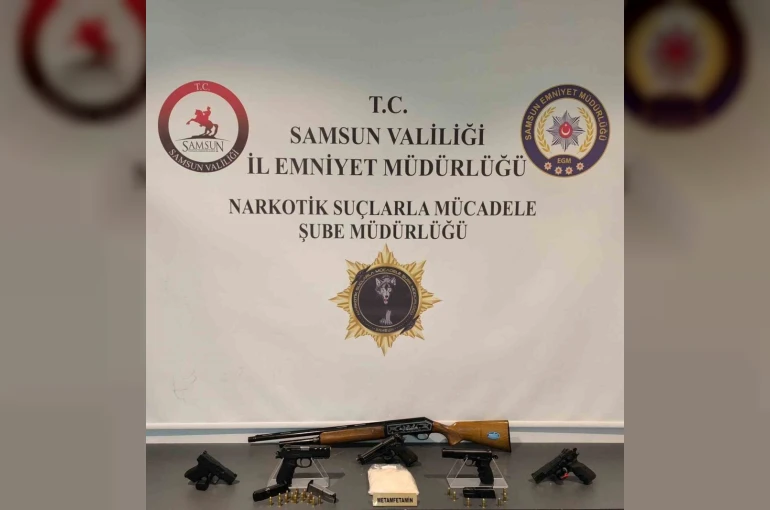 Samsun’da narkotik operasyonu: Silah ve uyuşturucu ele geçirildi
