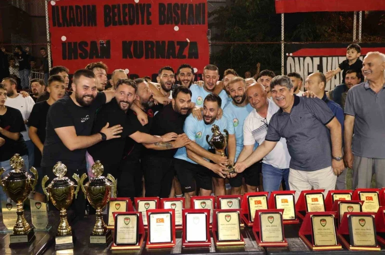 Samsun’da Şehitlere Saygı ve Vefa Futbol Turnuvası