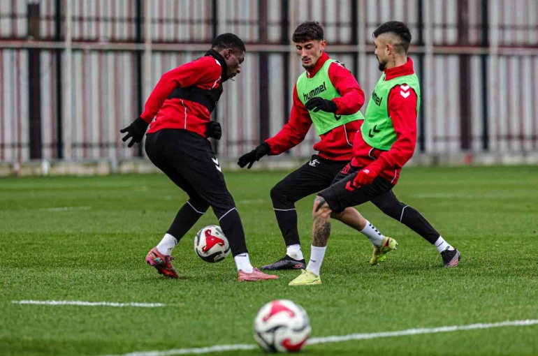 Samsunspor, galibiyet özlemine Gençlerbirliği deplasmanında son vermeyi hedefliyor