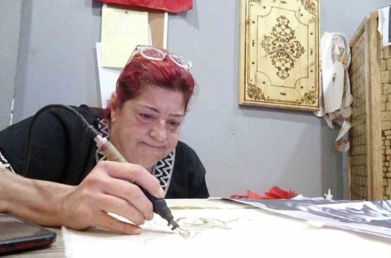 Sanatın iyileştirici gücünü hissetti, hayatı değişti