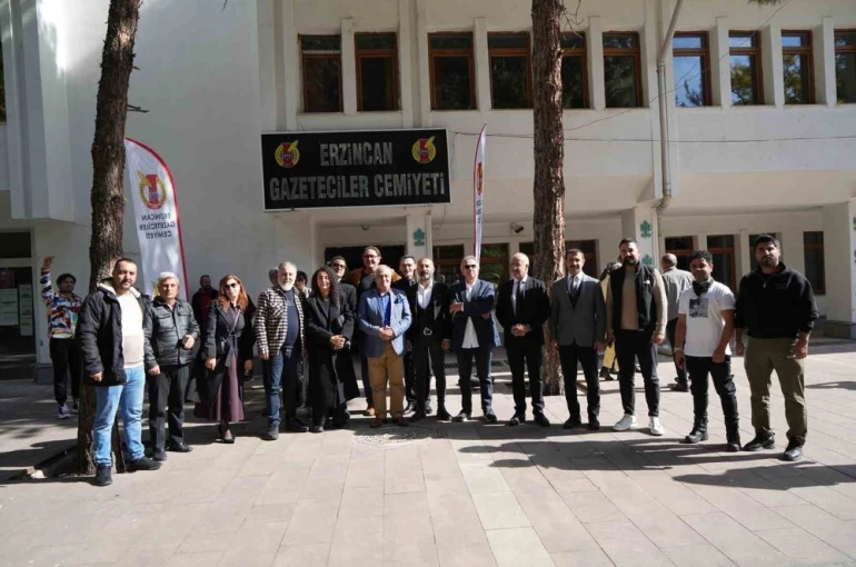 Sanatın ustaları Erzincan’da buluştu