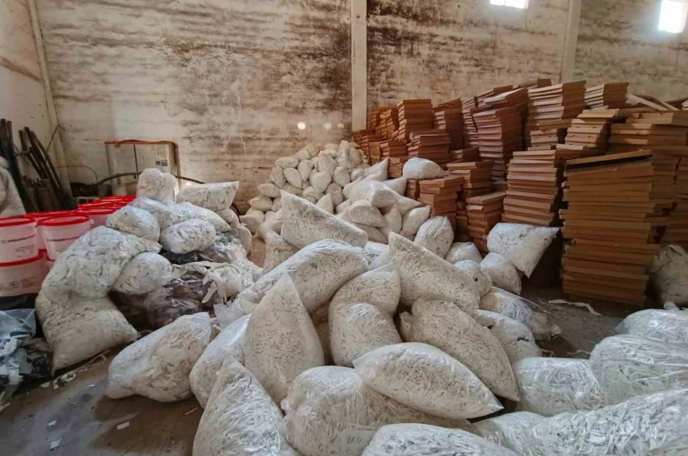 Şanlıurfa’da 14 milyon TL değerinde 40 milyon makaron ele geçirildi