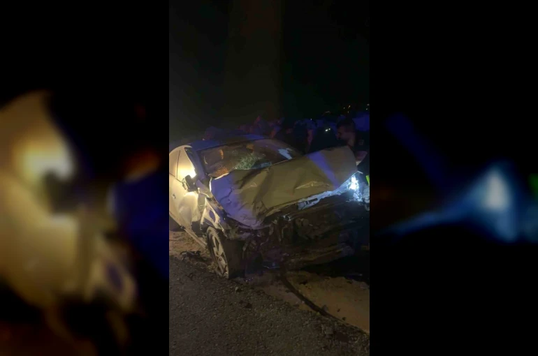 Şanlıurfa’da 2 otomobil çarpıştı: 1 ölü, 4 yaralı