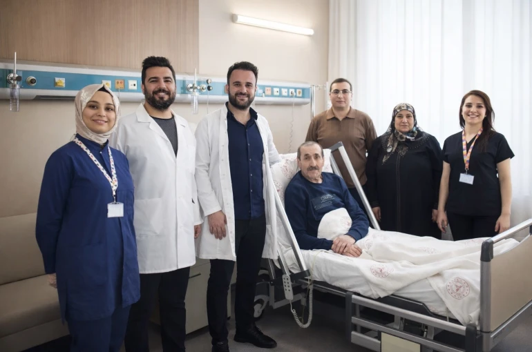 Şanlıurfa’da bir ilk: Omuzdan girilerek kalp kapakçığı değiştirildi