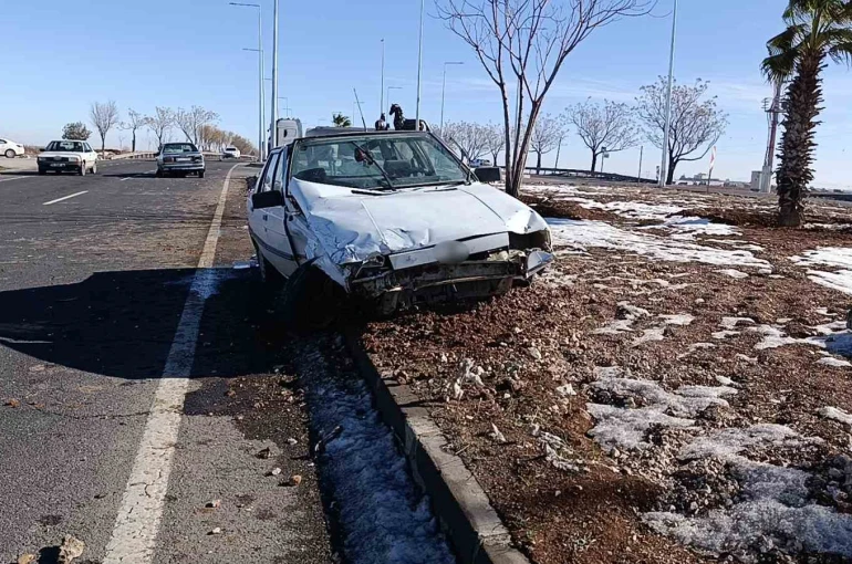 Şanlıurfa’da otomobiller çarpıştı: 4 yaralı