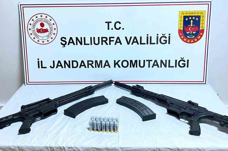 Şanlıurfa’da ruhsatsız 3 av tüfeği ve kurusıkı tabanca ele geçirildi
