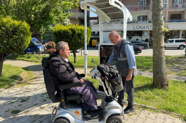 Sapanca’da engelli araç şarj istasyonu kuruldu