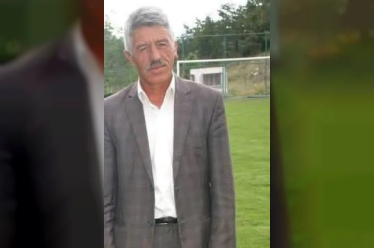 Şarampole devrilen ticari taksi sürücüsü hayatını kaybetti