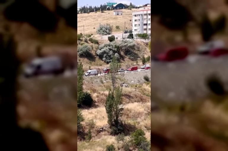 Şarampole yuvarlanan otomobilin sürücüsü yaralandı