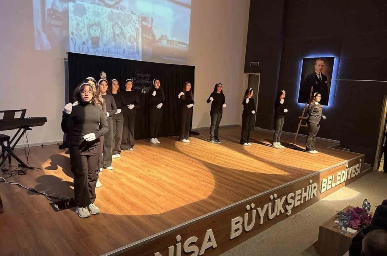 Sarıgöl’de 24 Kasım Öğretmenler Günü coşkuyla kutlandı