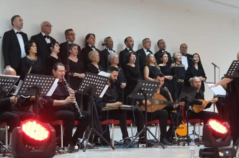 Sarıgöl’de Atatürk’ün sevdiği şarkılar seslendirildi