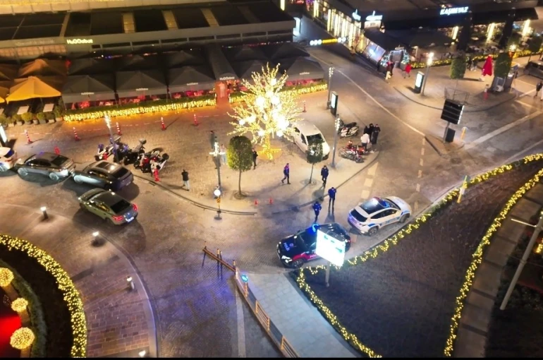 Sarıyer’de emniyet ekiplerinden yılbaşı denetimi: Aranması bulunan 6 kişi yakalandı 
