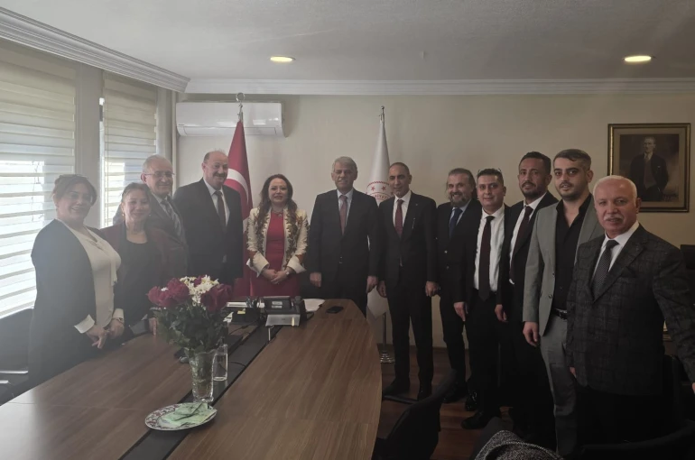 SATKOF ve USTKON heyetinden Kültür ve Turizm Bakan Yardımcısı Alpaslan’a ziyaret
