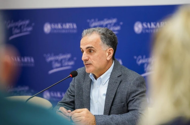 SAÜ Rektörü Hamza Al: "Geleceğin dünyasını şekillendirecek bireyleri yetiştirmeye devam edeceğiz"