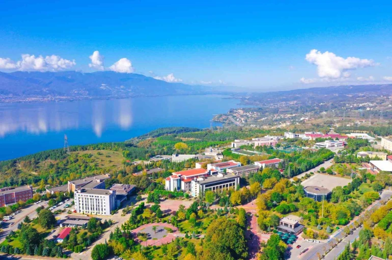 SAÜ, UI GreenMetric 2025’te Türkiye’de 12’nci sıraya yükseldi