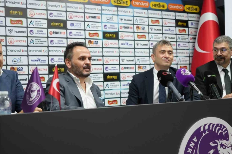 Sedat Tahiroğlu: "Süper Lig’de olmayı düşünüyoruz"