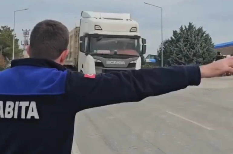 Şehir trafiğini rahatlatacak karar: Zorunlu tır parkı uygulaması başladı