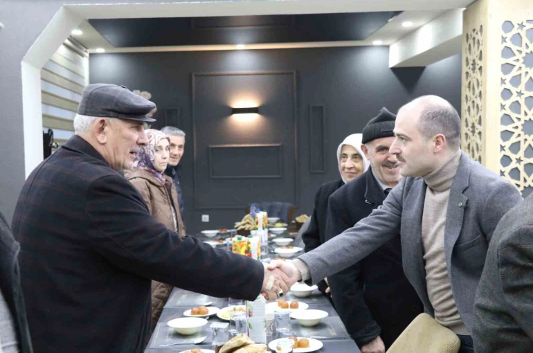 Şehit aileleri ve gaziler iftar sofrasında buluştular
