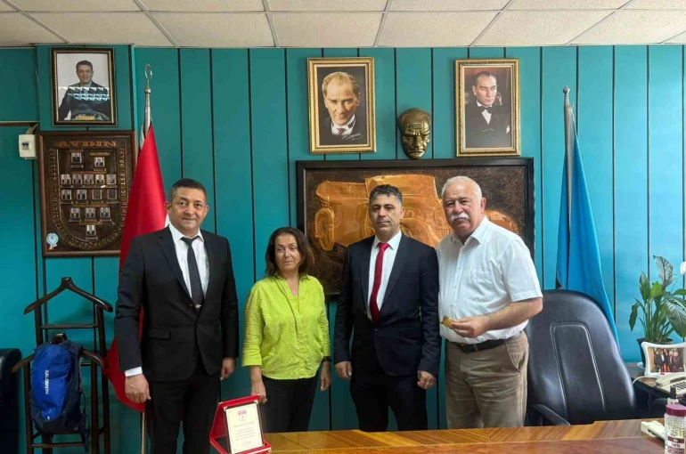 Şehit ailesine hürmet gösteren şoför ödüllendirildi