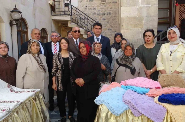 Şehit ve gazi ailelerinden hayır çarşısı