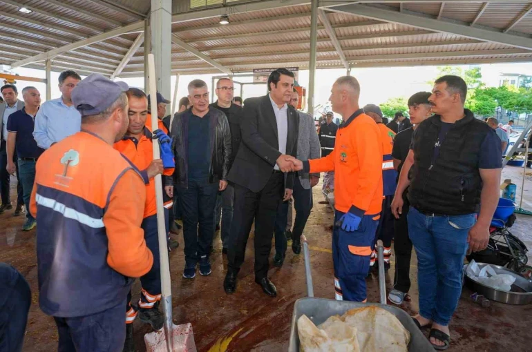 Şehitkamil’de bayram boyunca hummalı temizlik mesaisi