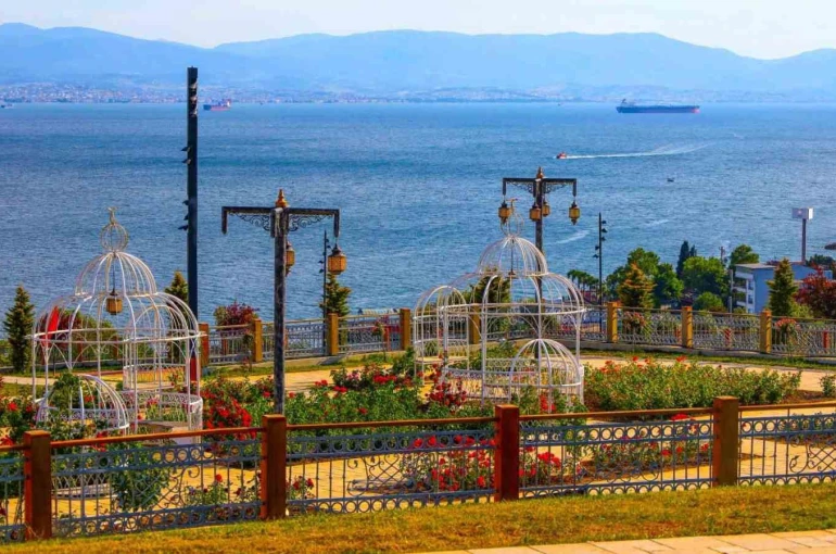 Şehrin stresine Darıca Millet Bahçesi’nde yeşil mola