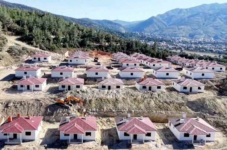 Şekere bölgesine inşa edilen köy evlerinde sona gelindi