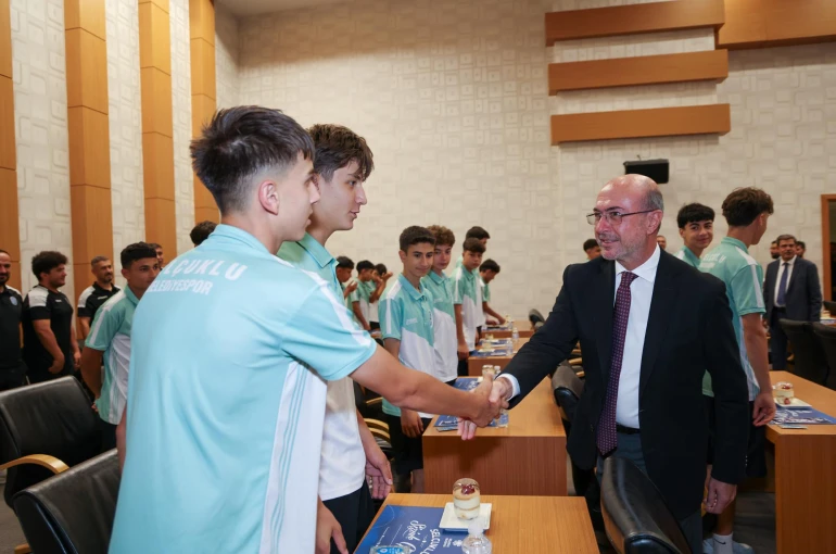 Selçuklu’nun Şampiyon sporcuları Başkan Pekyatırmacı ile buluştu