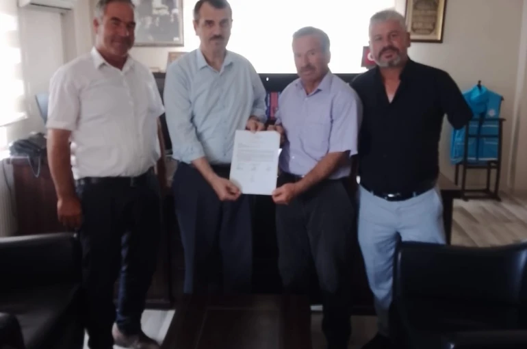 Selendi’de hayırseverlerin yaptırdığı Aloşlar Camii ibadete hazır