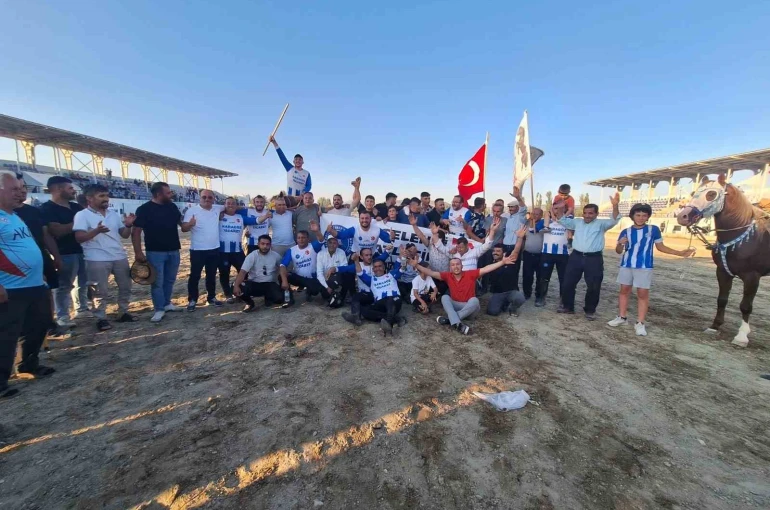 Selendi’nin atlı cirit zaferi