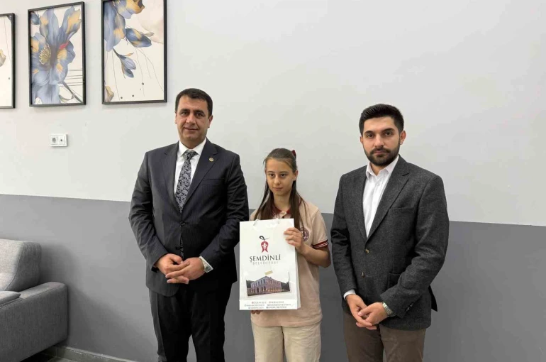 Şemdinlili öğrenci bursluluk sınavından 500 tam puan aldı