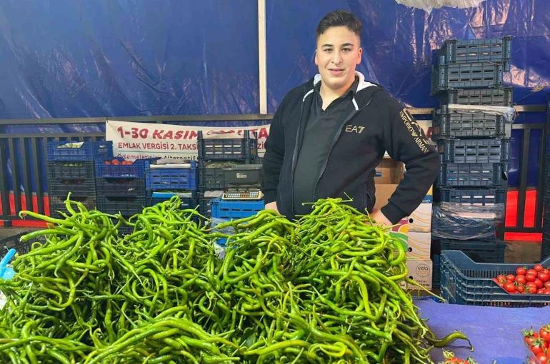 Seraları su basınca sivri biber ve salatalığın ateşi yükseldi