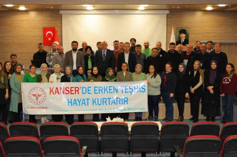 Serviks kanserinde erken tanının önemi anlatıldı