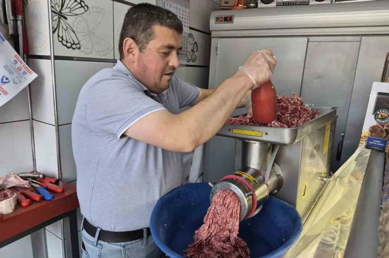 Sıcak havalarda kırmızı et ve tavuk tüketimine dikkat