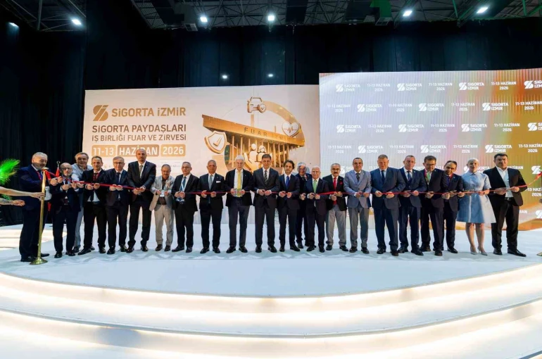 Sigorta İzmir sektörün buluşma noktası oldu