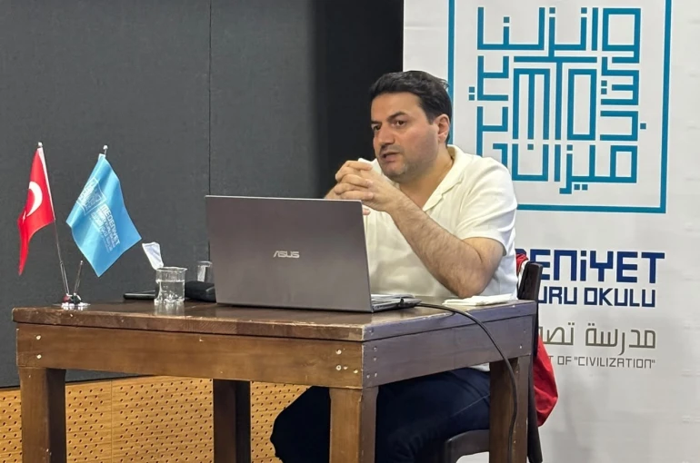 "Şiir Nesnesi" programında buluştular 