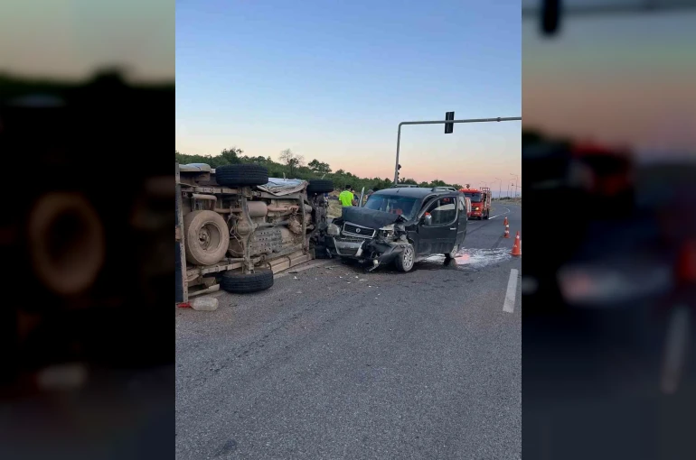 Siirt’te araçlar çarpıştı: 2 ağır yaralı