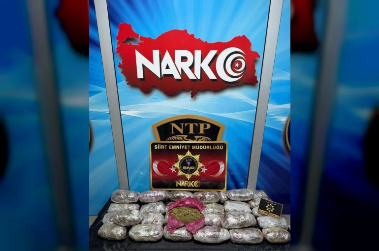Siirt’te durdurulan araçta 13 kilo kubar esrar ele geçirildi: 1 tutuklama