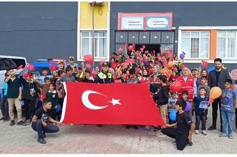 Siirt’te jandarmadan öğrencilere trafik eğitimi