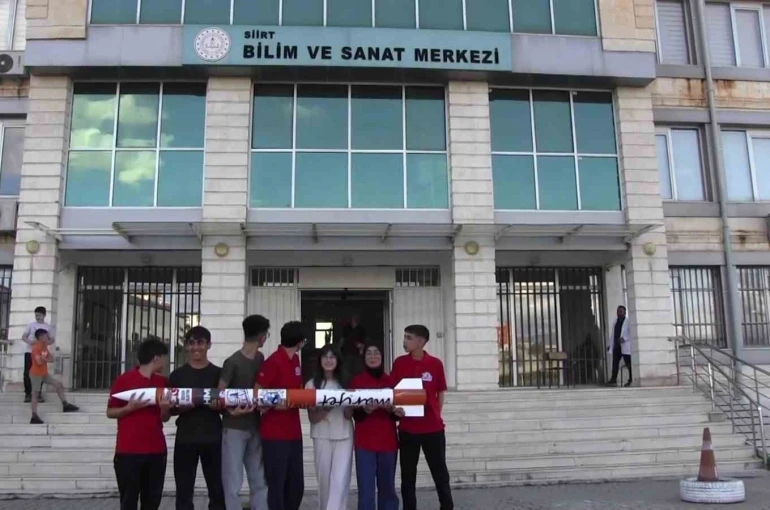 Siirt’te Marifet Roket Takımı bu yıl TEKNOFEST’te birincilik için yarışacak