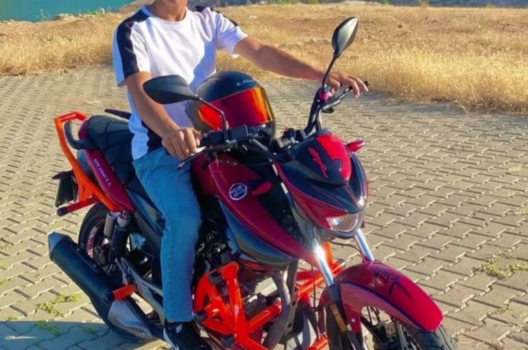 Siirt’te motosiklet kazası: 20 yaşındaki genç hayatını kaybetti