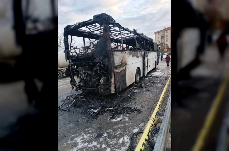Silivri’de işçi servisi alevlere teslim oldu