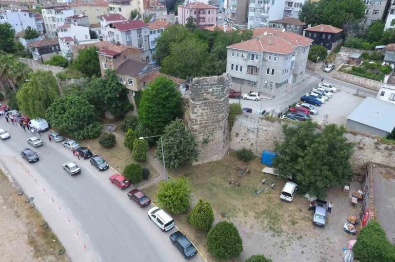 Sinop Kalesi’ndeki kalekondular kamulaştırılıyor 