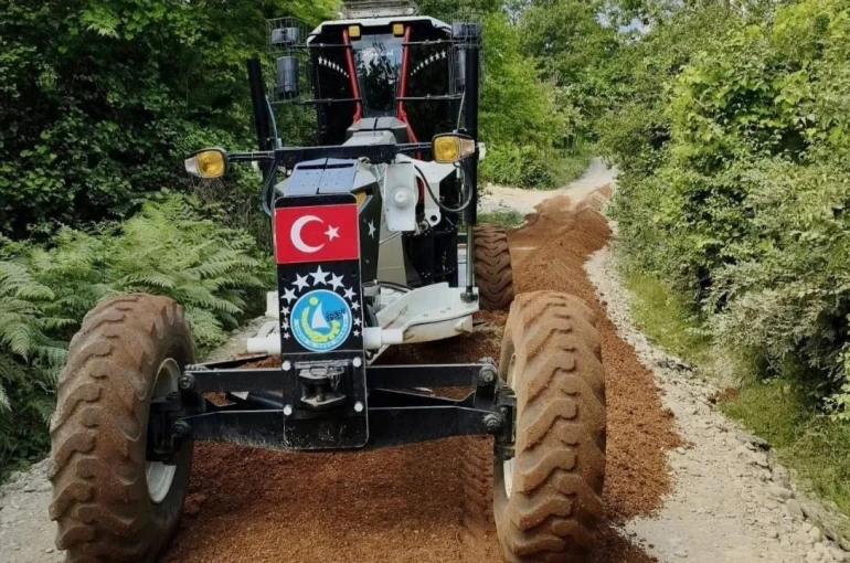 Sinop kırsalında yol çalışmaları