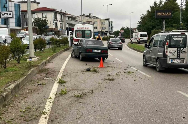 Sinop’ta 6 aracın karıştığı zincirleme kaza: 1 yaralı