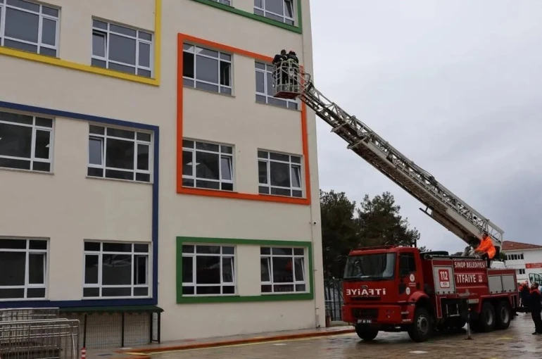 Sinop’ta öğrencilere afet bilinci kazandırıldı